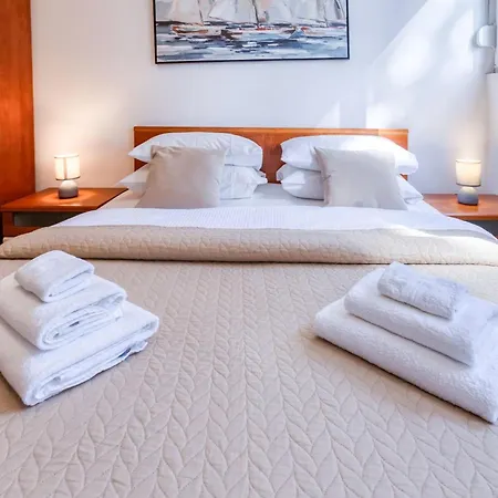Promenada - Onebedroom With Parking *